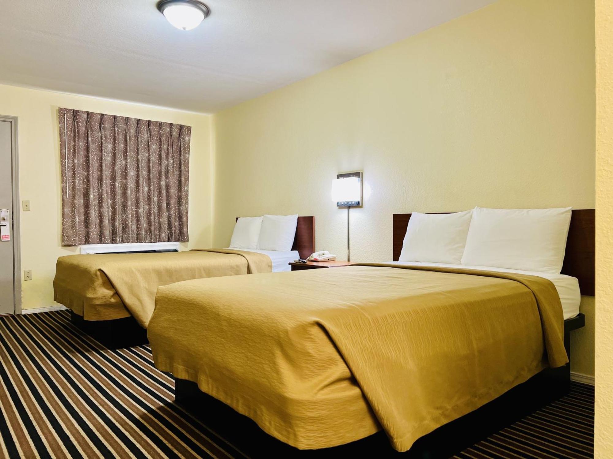 Suite 16 Motel Gore Luaran gambar